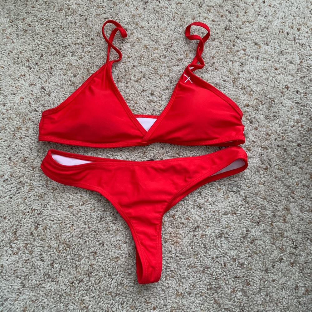 Boutine LA bikini